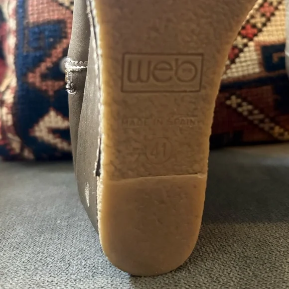 Women's Olive Ankle Booties - Picture 9 of 9